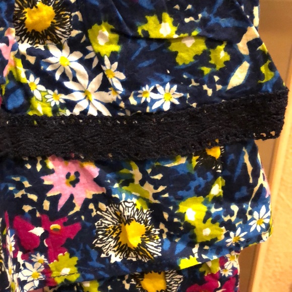 Girls Kanya Ruffle Tank - Picture 6 of 8